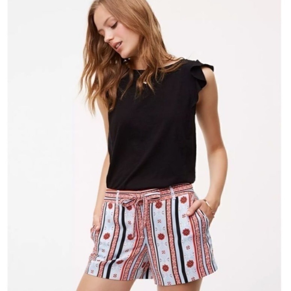 LOFT Women's Red and Black Patterned Shorts - Picture 3 of 6